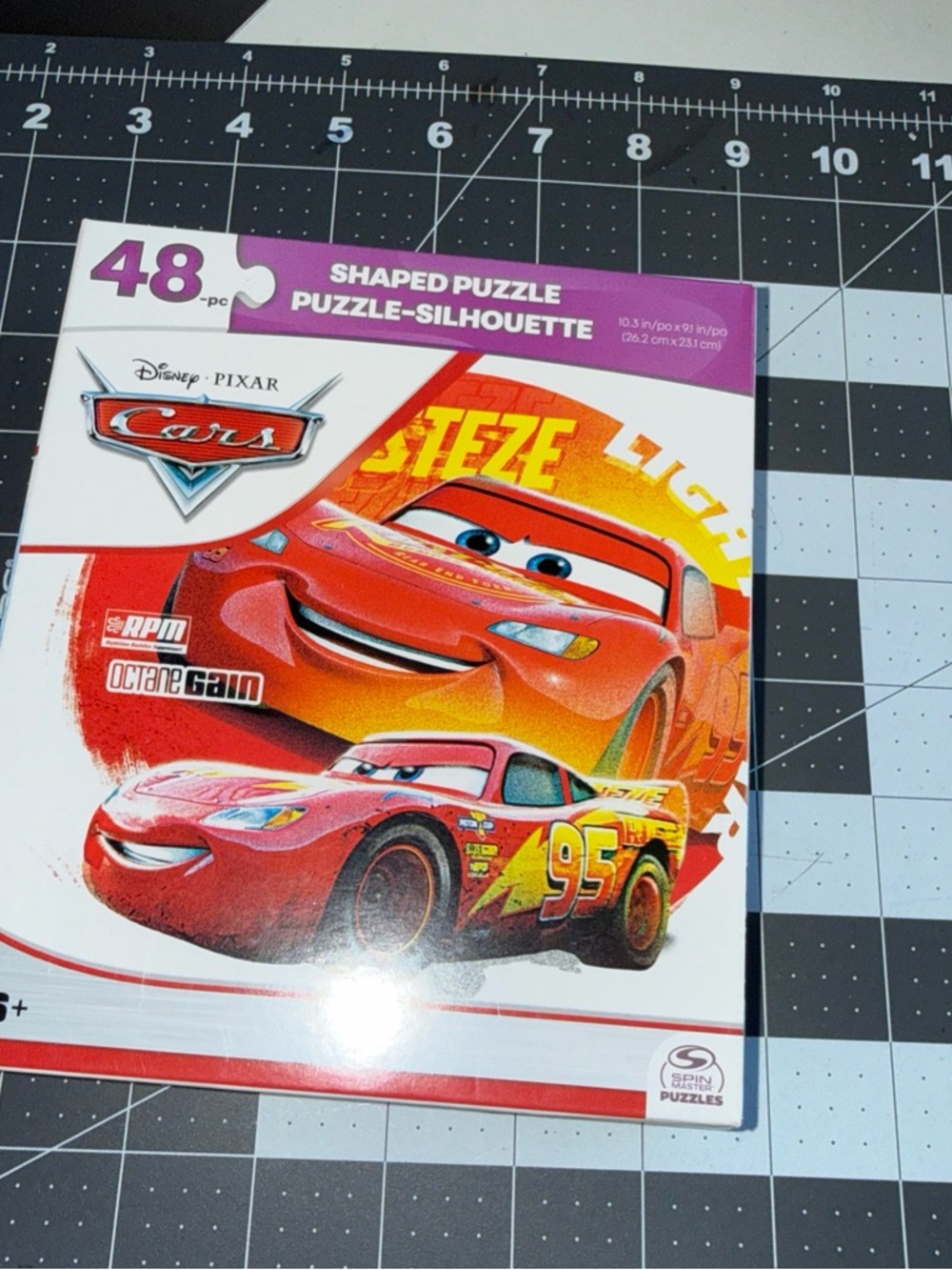 Disney Pixar Cars Lightning McQueen 48-Piece Shaped Puzzle - Red